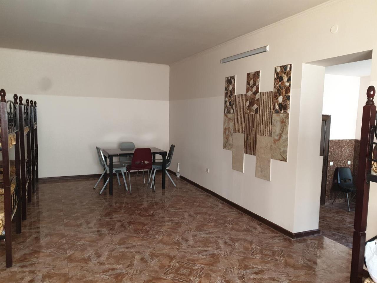 Baaz Hostel Jrvezh Exterior photo